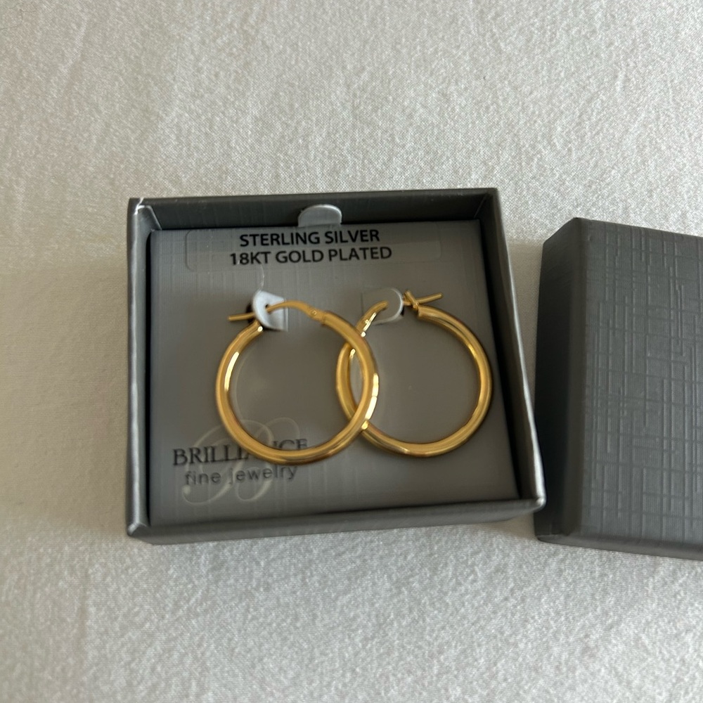 BRILLIANCE • Hoop Gold Plated Earrings • Small •